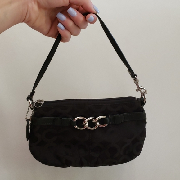 Coach mini zip wristlet/purse in signature canvas - Picture 9 of 9